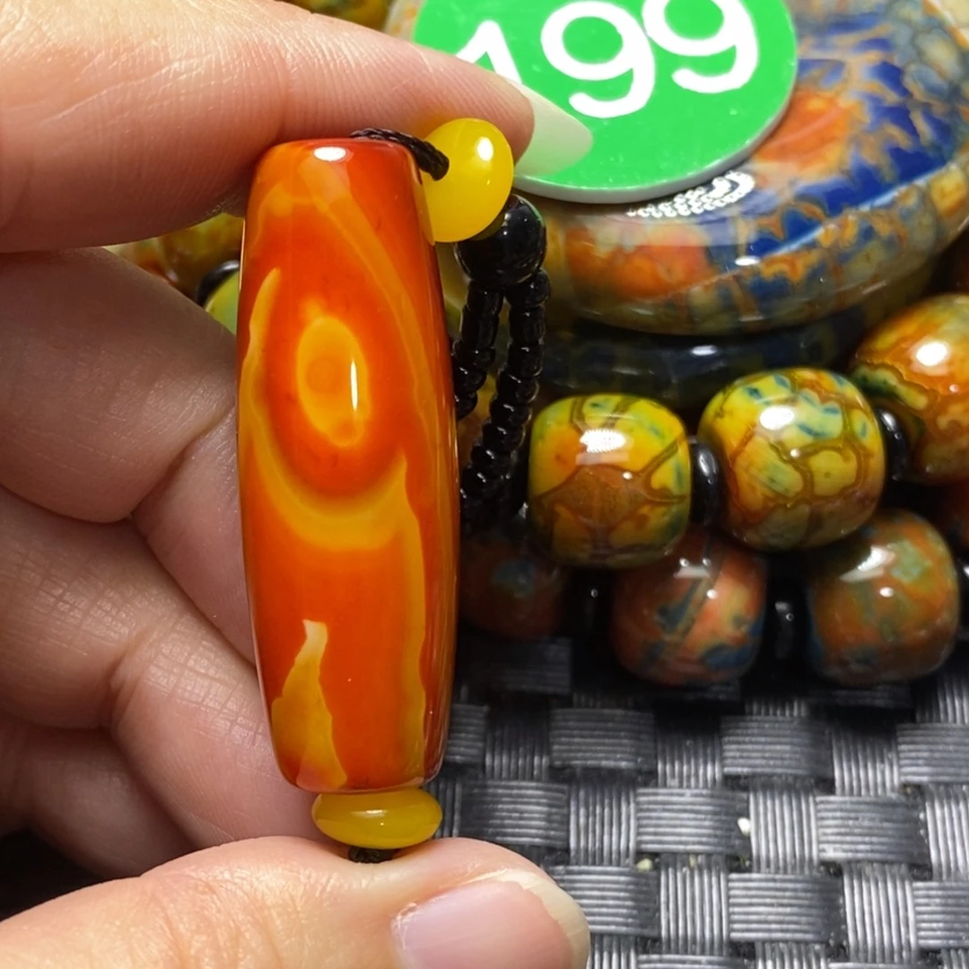 未镶嵌颈饰玛瑙/玉髓雄*