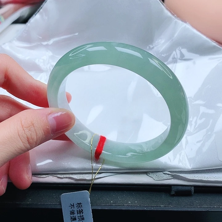 翡翠手镯未镶嵌缅甸天然a货手镯55+