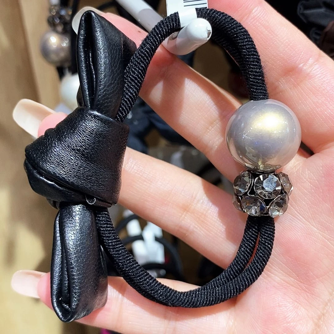 布艺非金属皮质蝴蝶结