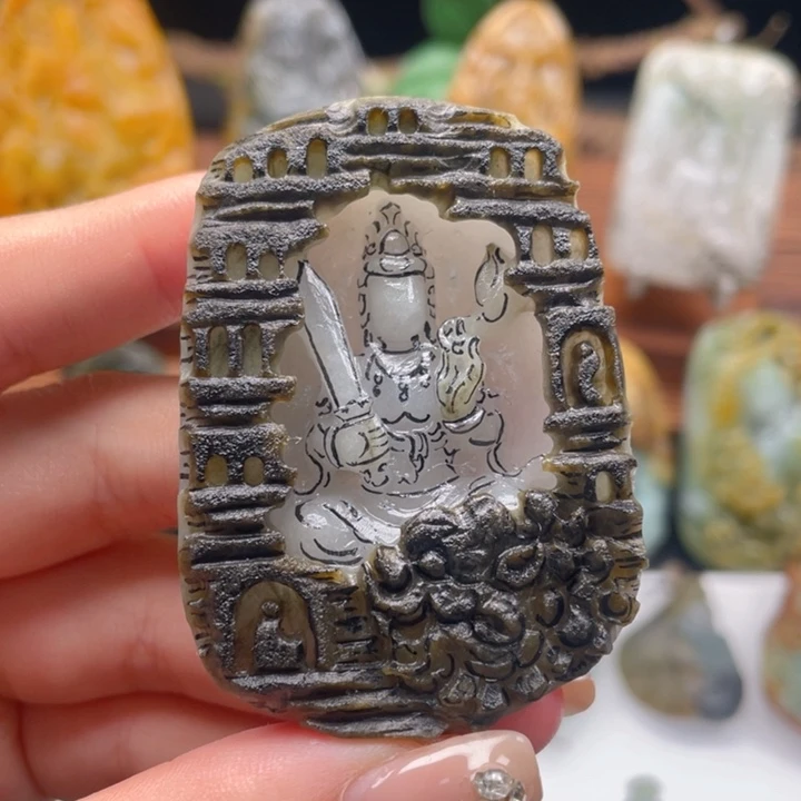 定制翡翠未镶嵌翡翠