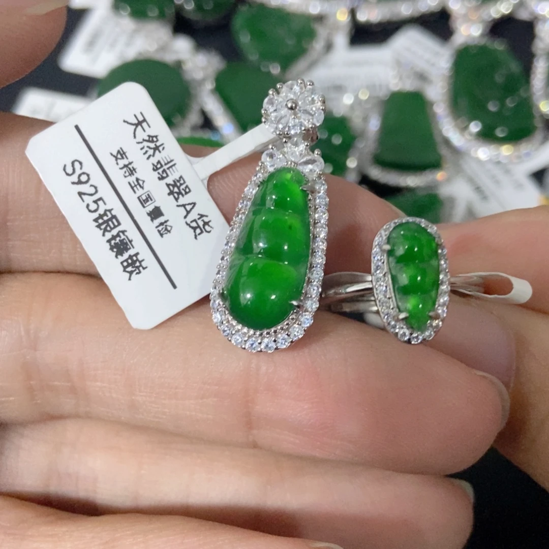 翡翠银S925镶嵌颈饰