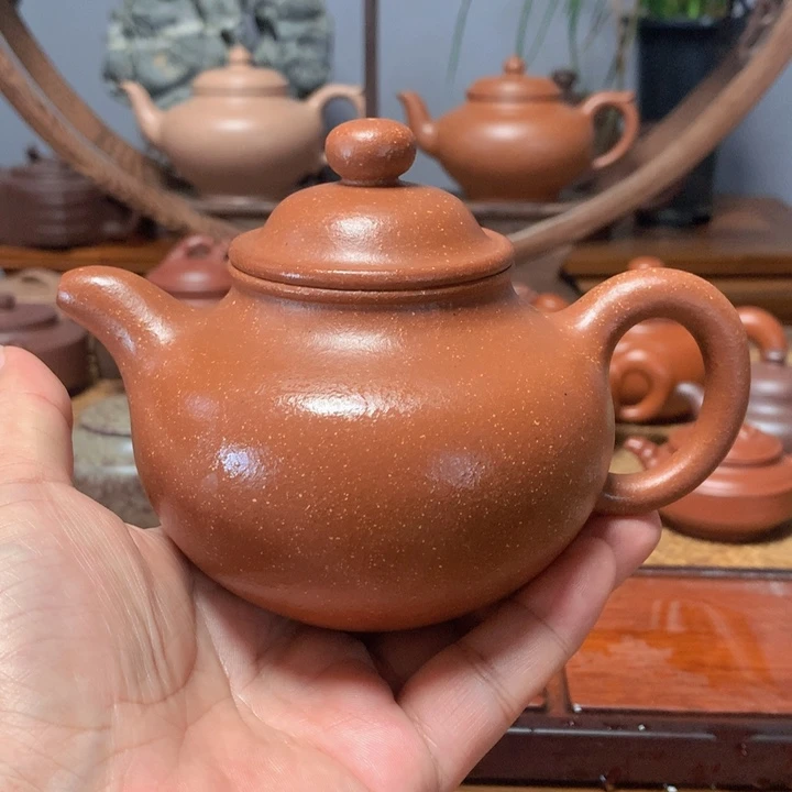 茶壶紫砂宝山红降300 cc