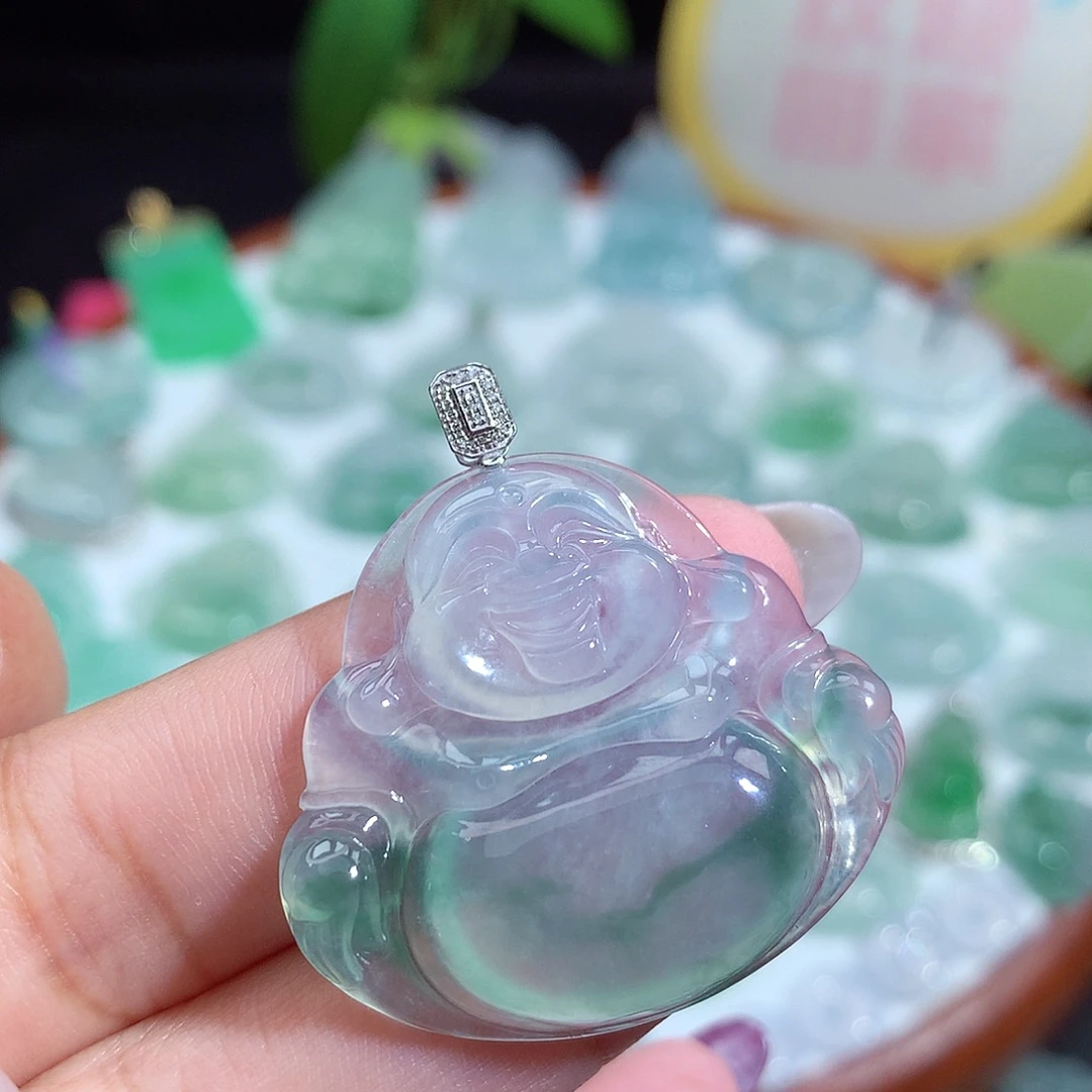 翡翠未镶嵌颈饰佛公