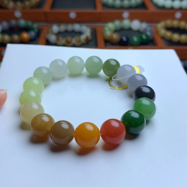 和田玉手串未镶嵌