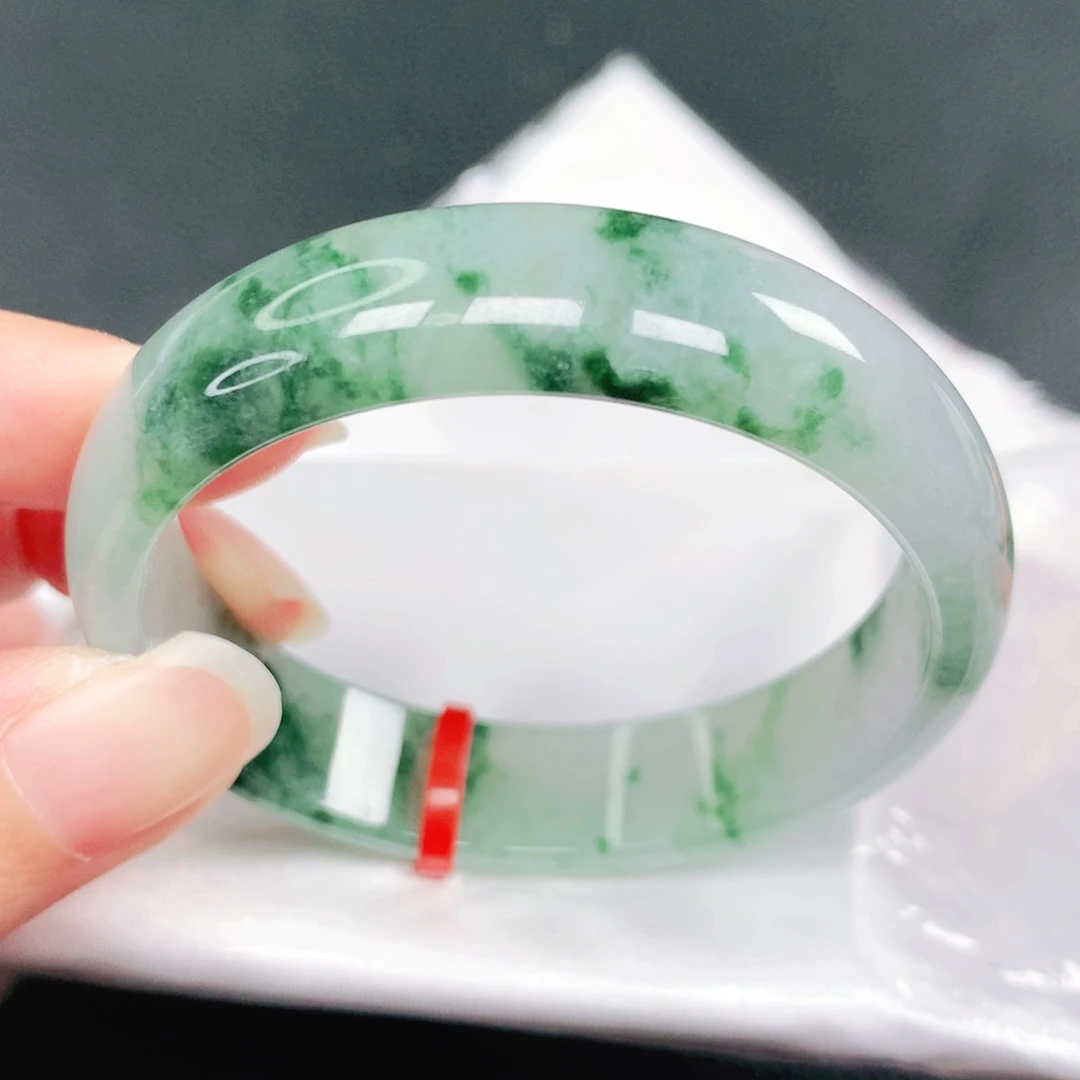 翡翠未镶嵌手镯48圈