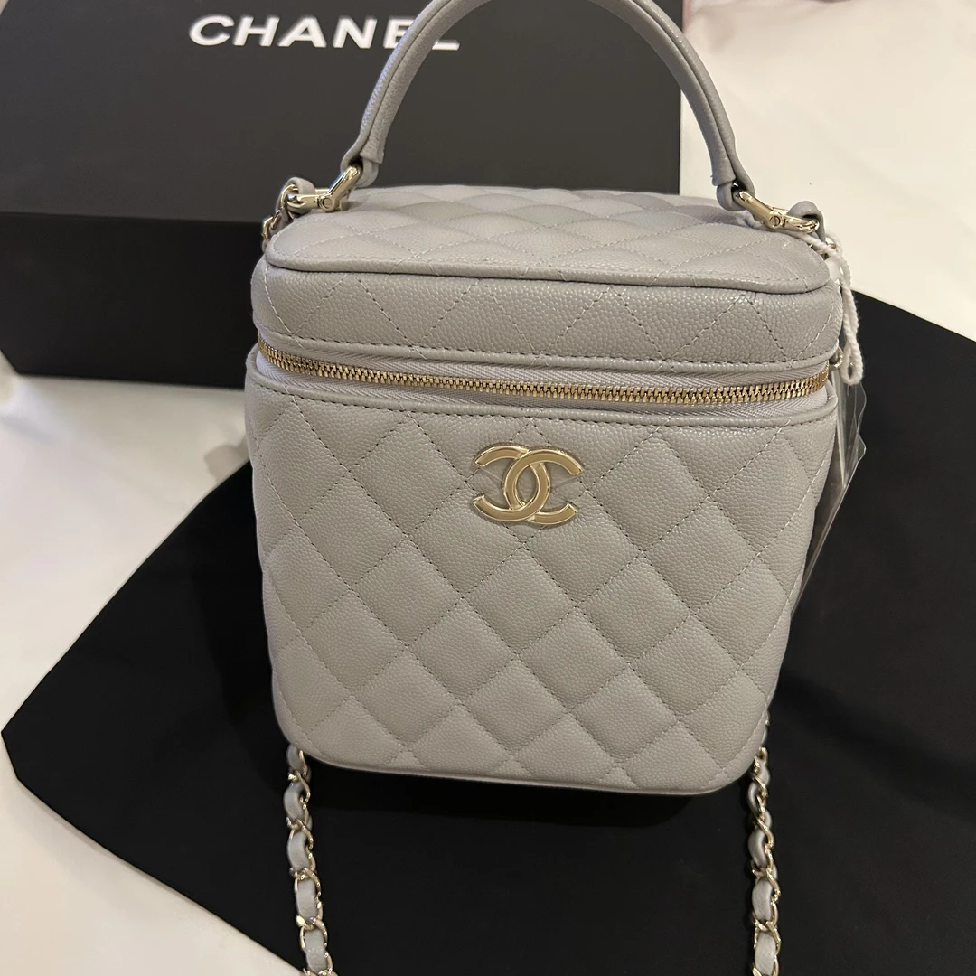 99新 Chanel/香奈儿 多多奢品/香奈儿芯片荔枝牛盒子包/98新包展