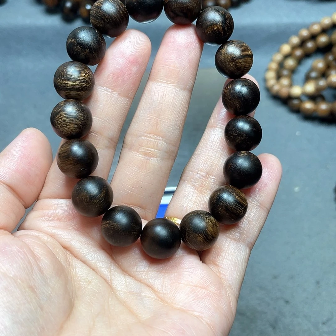 沉香手串白棋瘤疤1.2