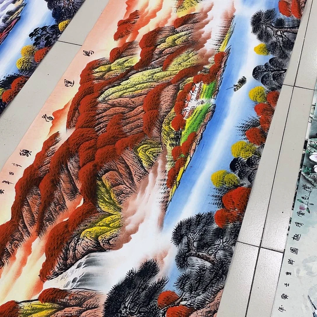 国画纯手绘的山水花鸟