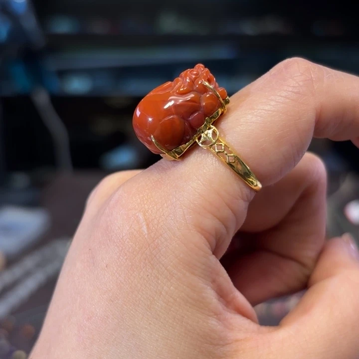 南红玛瑙18K金镶嵌颈饰南红