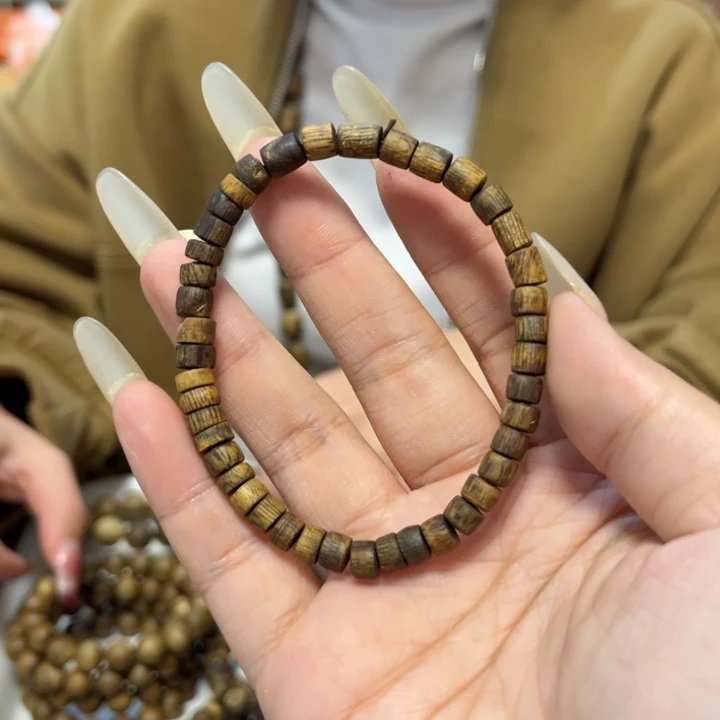 沉香手串0.5药片珠单圈多样性发1