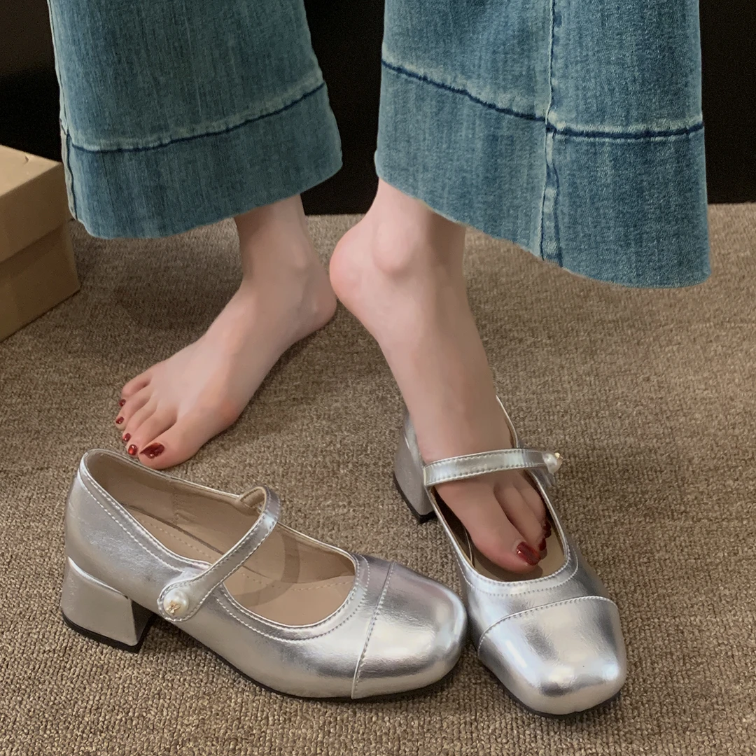 贾不假高跟鞋女2025新款夏季百搭气质配裙子高级感粗跟银色小皮鞋