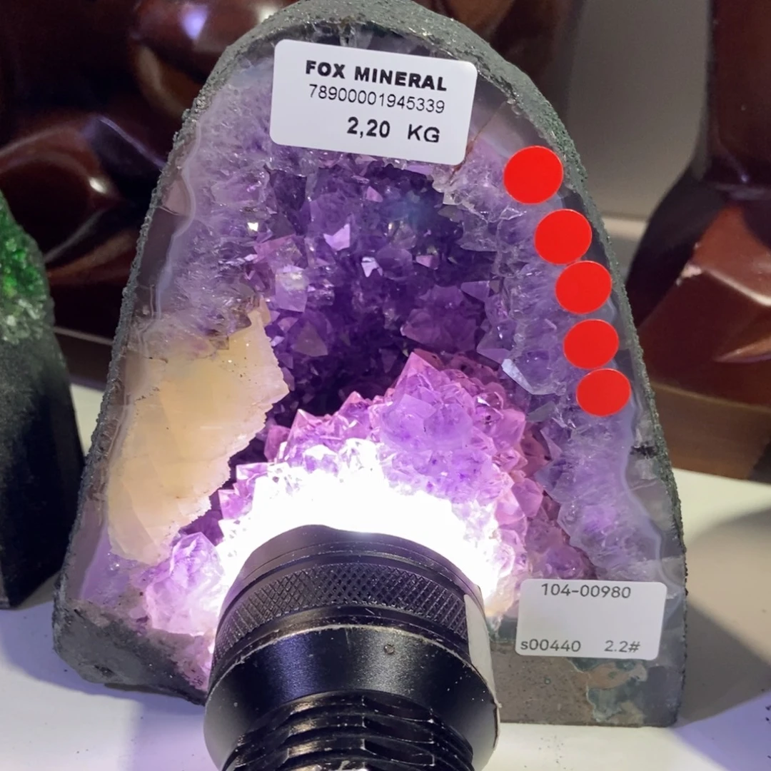 未镶嵌水晶大型摆件（非配饰）