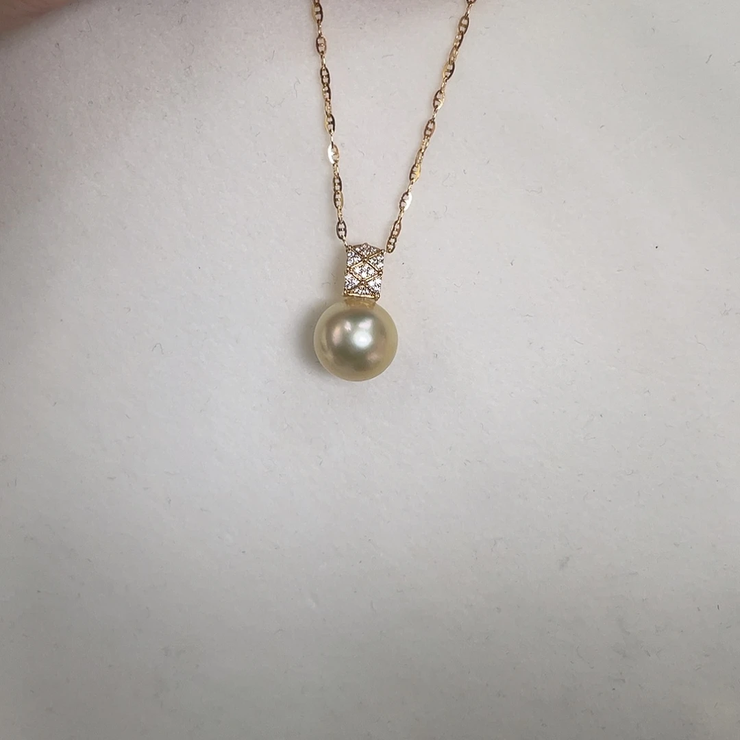 吊坠(赠链)18K金镶嵌海水珍珠