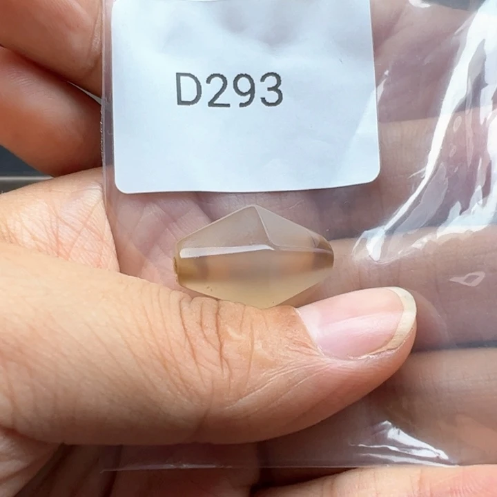 未镶嵌玛瑙/玉髓珠宝半成品