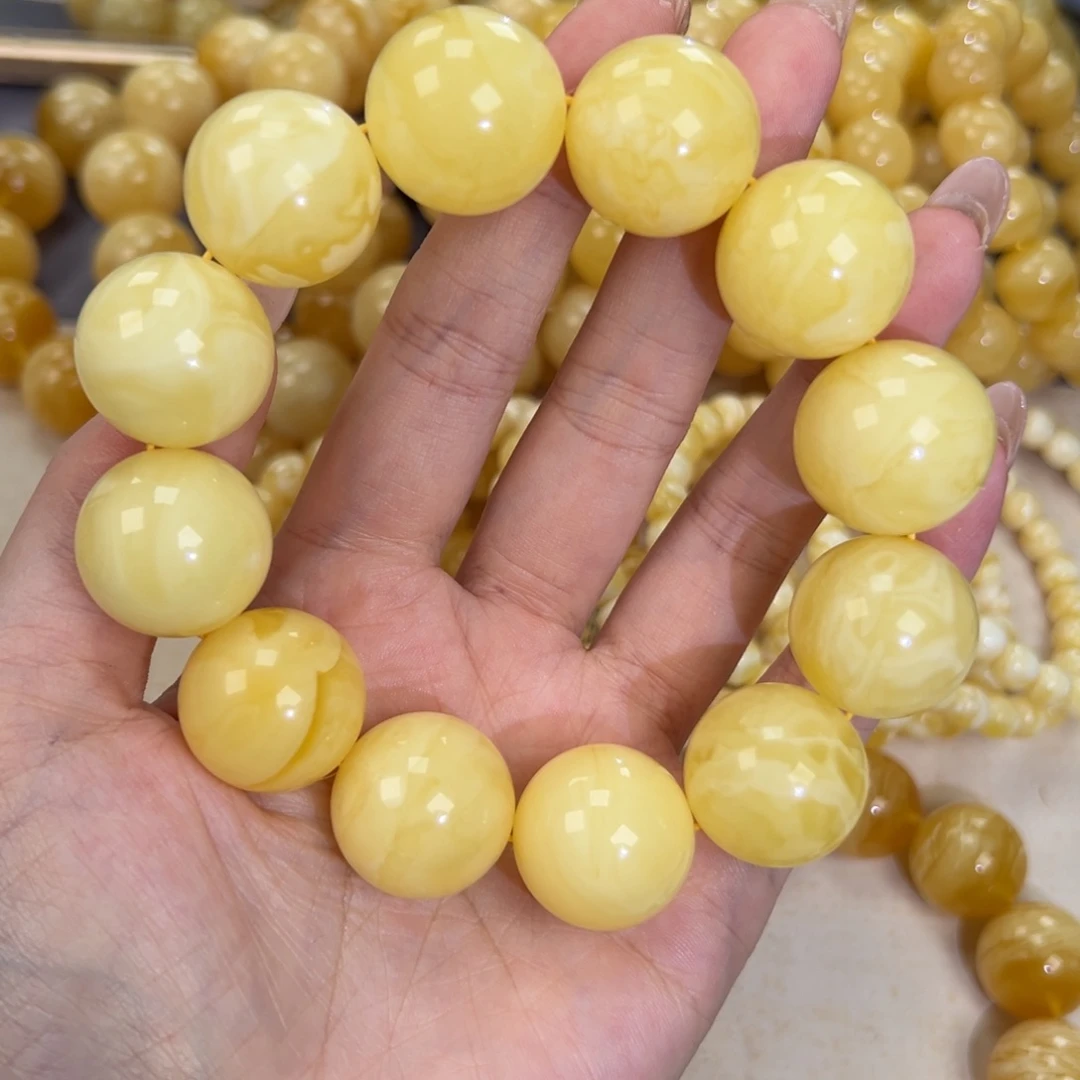 手链琥珀未镶嵌64.8黄白蜡