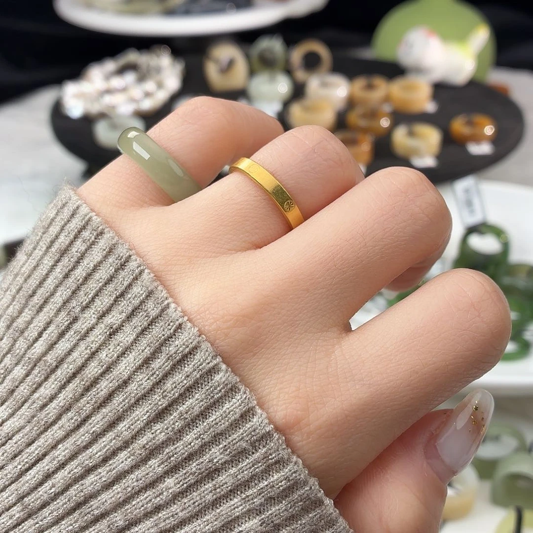 和田玉（糖玉）未镶嵌戒指S49瓶水轮胎16.1