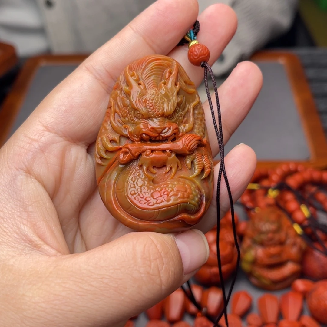 未镶嵌配饰南红玛瑙