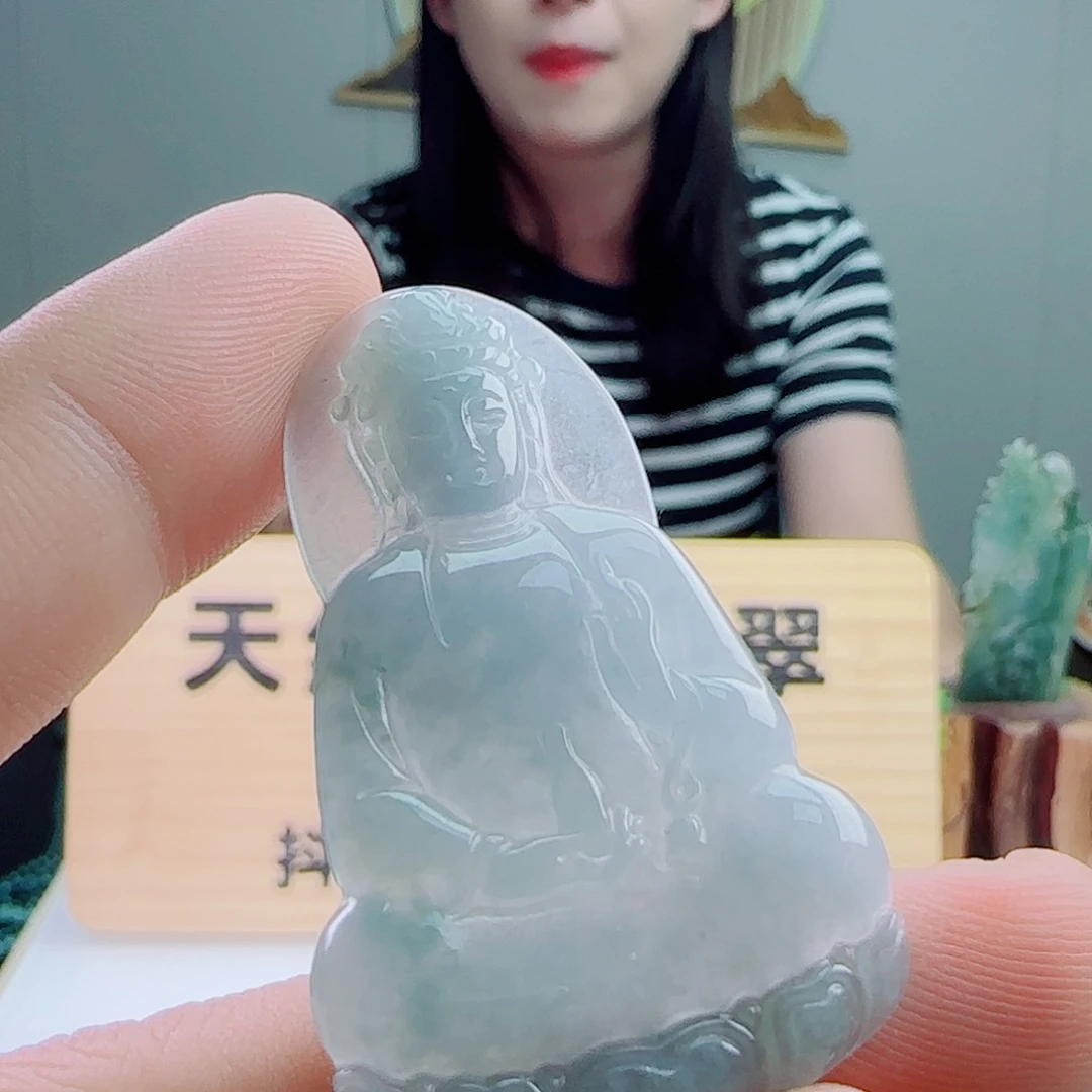 翡翠未镶嵌颈饰1111111
