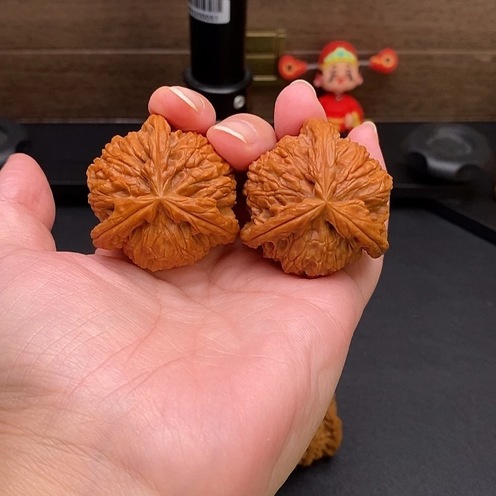 影***全把件文玩核桃白奔