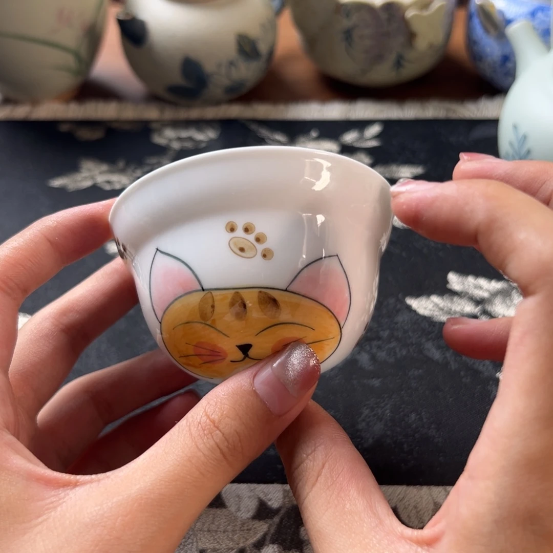 茶具等产品的生产和销售工作