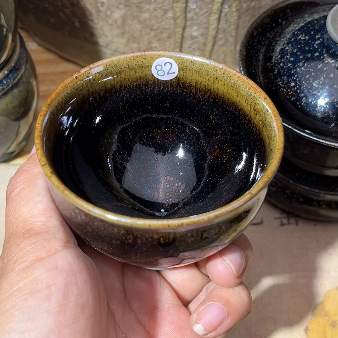 茶盏义兴龙窑坚持真柴烧