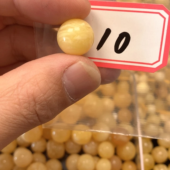 裸石琥珀未镶嵌13.8