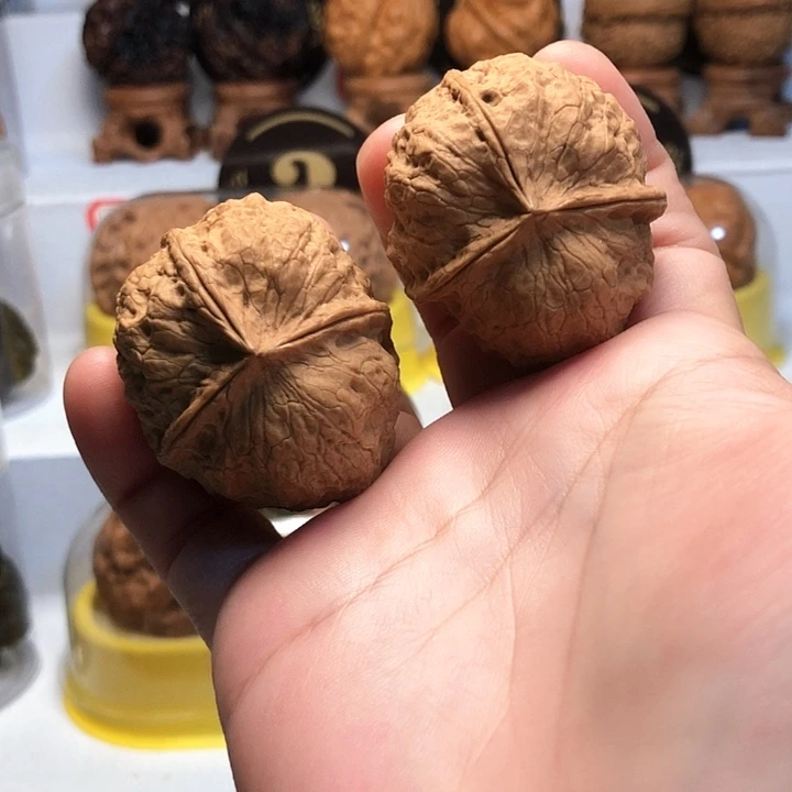 吊坠文玩核桃云南铁核桃