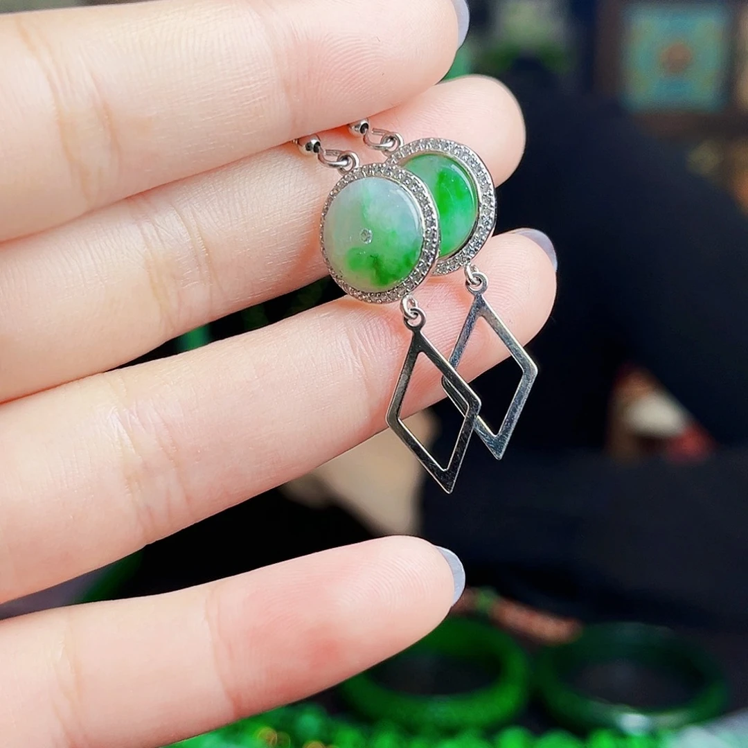 颈饰银S925镶嵌翡翠多样性