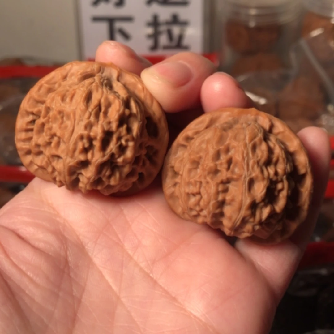 【闪购商品】文玩核桃把件宫灯40