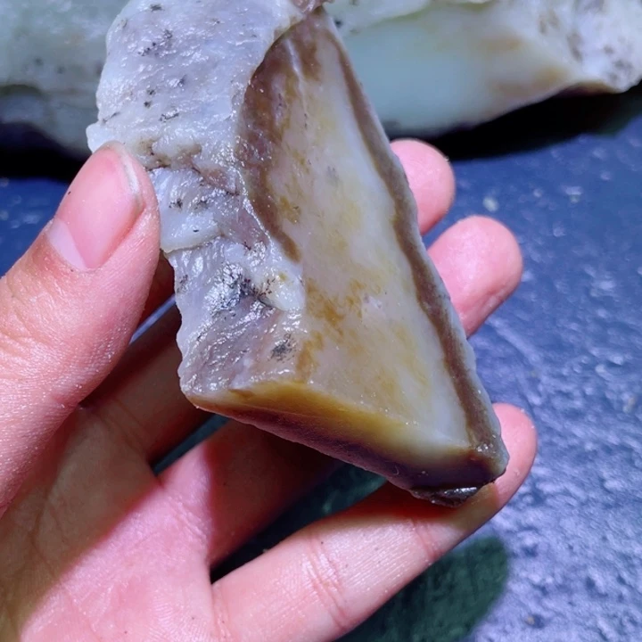 和田玉（糖玉）未镶嵌珠宝半成品