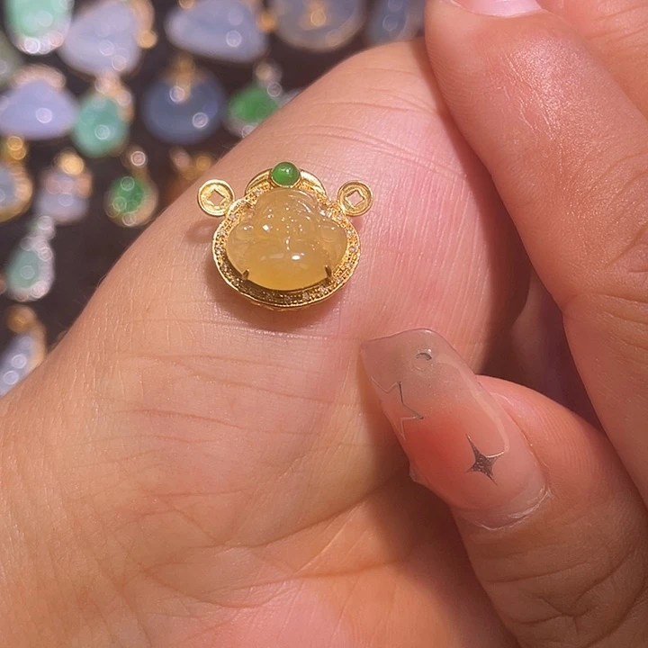 锦***程翡翠18K金镶嵌颈饰