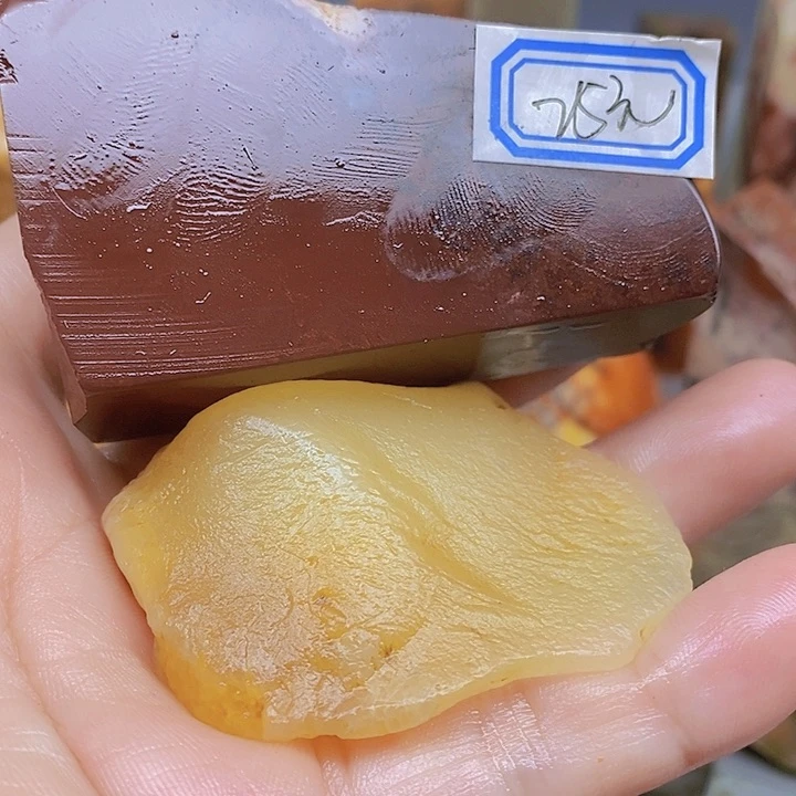 雕***林寿山石印石天然原石