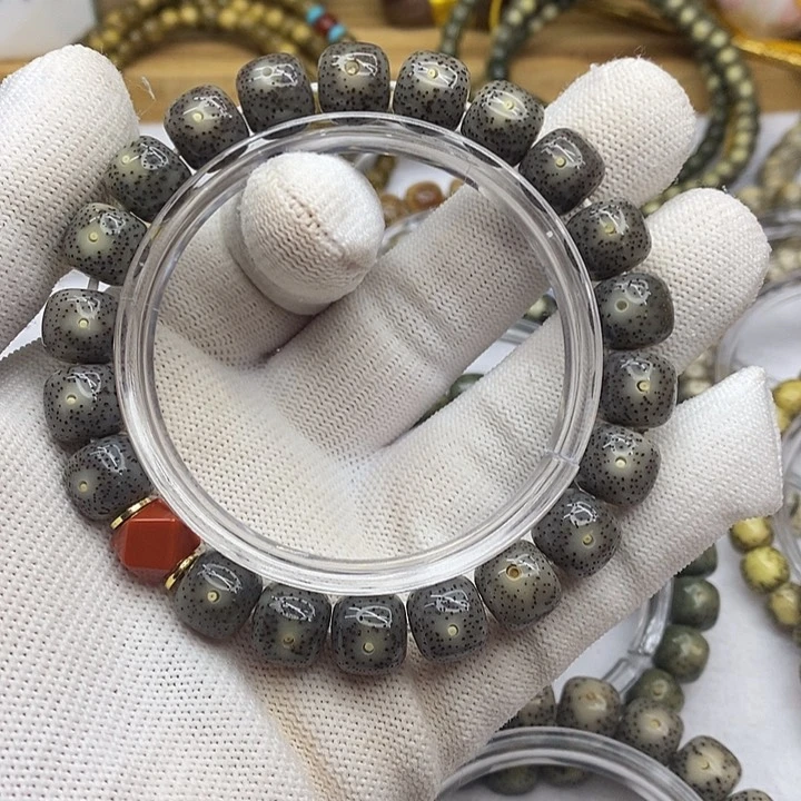 手串星月菩提10.5mm黑冰牛毛星A12