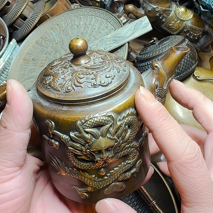 铜器摆件收收藏藏