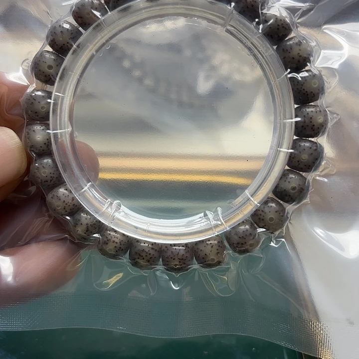 星月菩提手串F10。