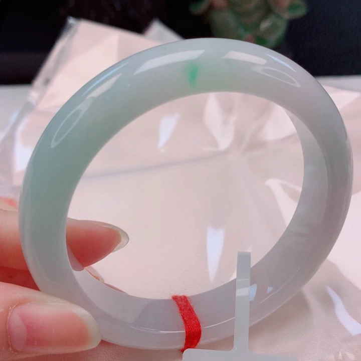 翡翠未镶嵌手镯55圈
