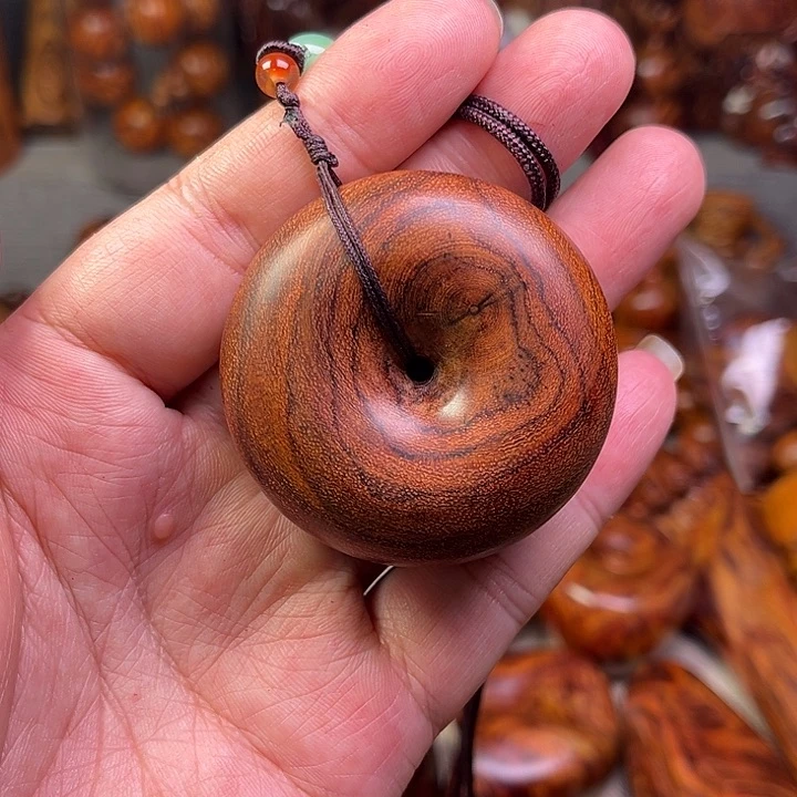 黄花梨/降香黄檀海南黄花梨油梨工艺品