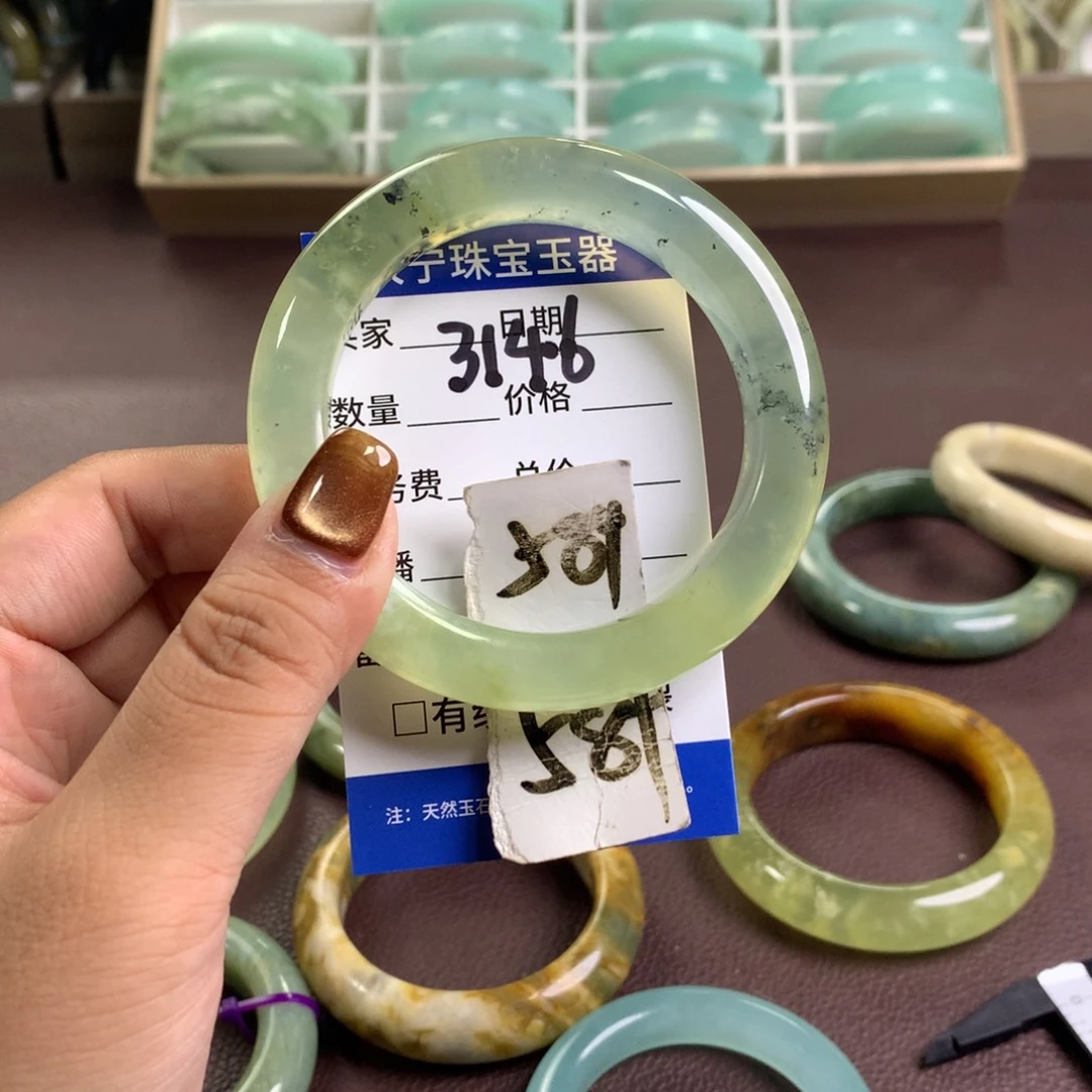 未镶嵌蛇纹石玉手镯3146
