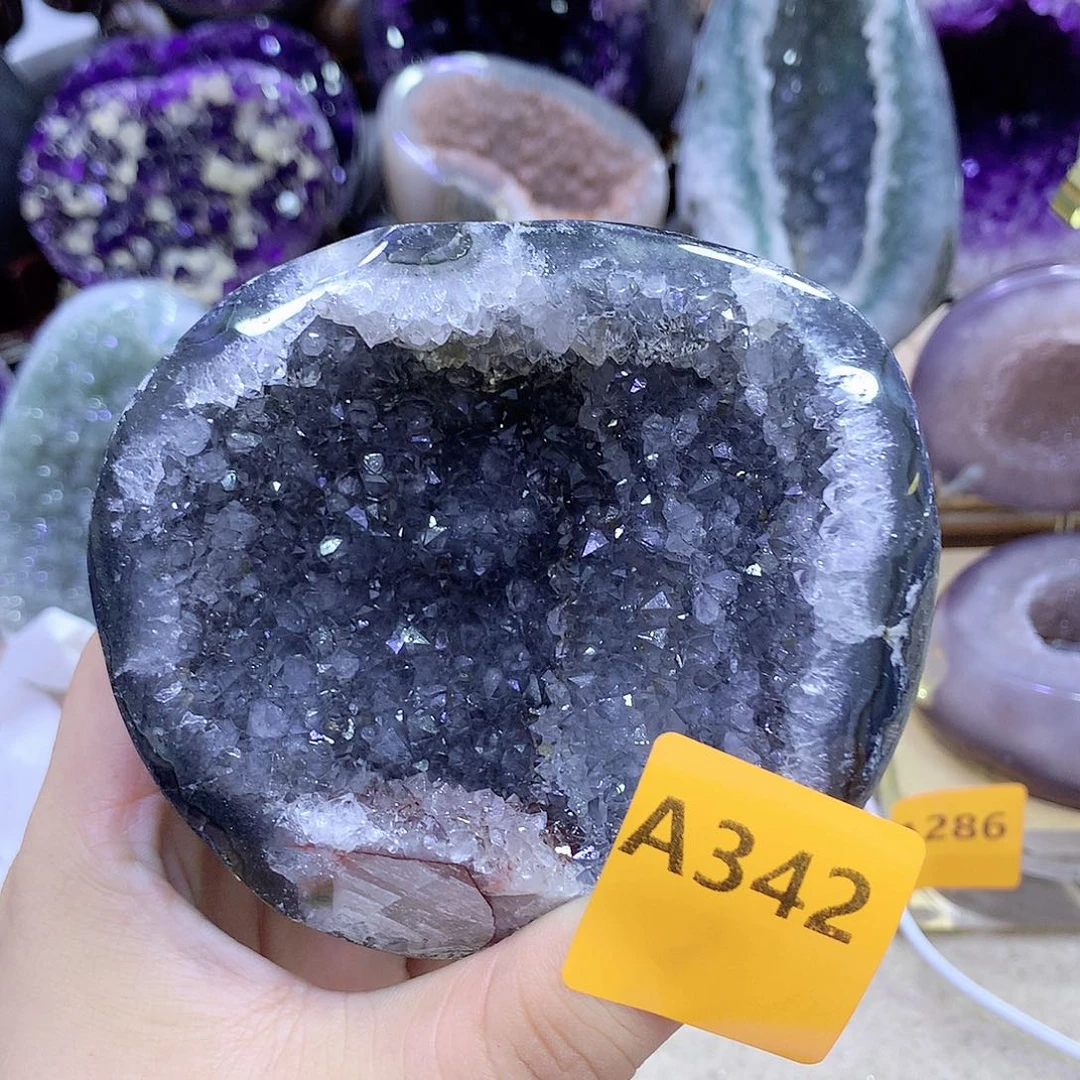 未镶嵌大型摆件（非配饰）紫晶