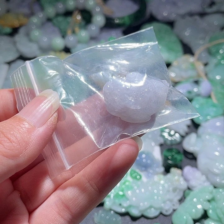 颈饰未镶嵌翡翠我***点天