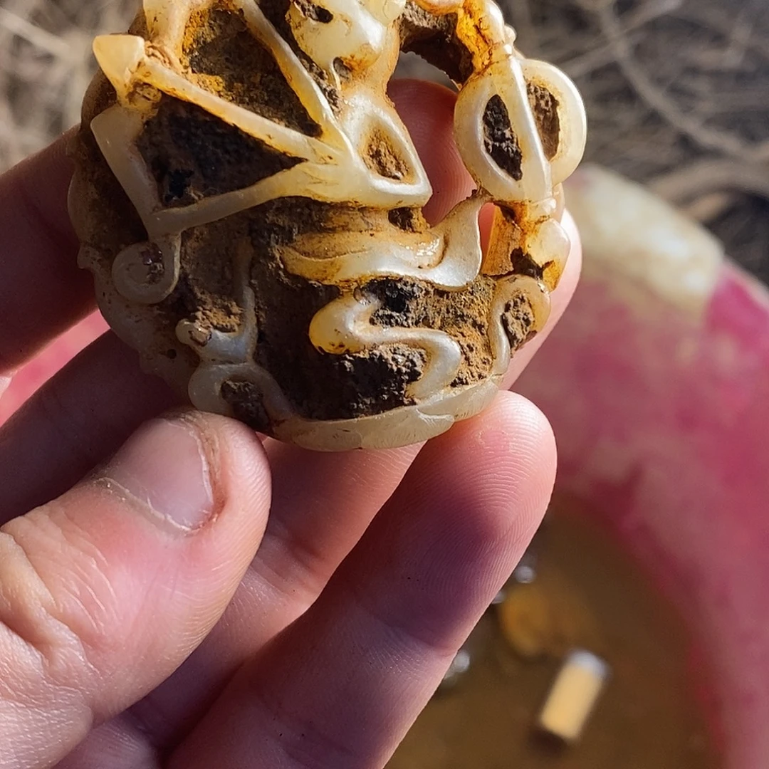 快***后和田玉（糖玉）未镶嵌颈饰