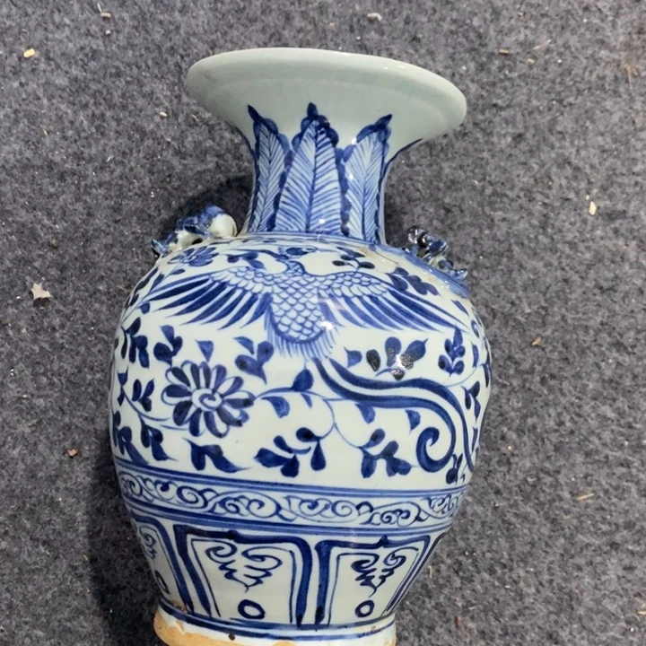 碗宁**远青花凤纹赏瓶瓶