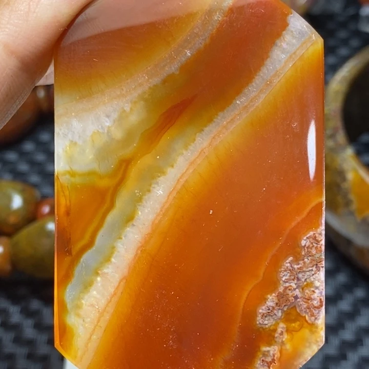 玛瑙/玉髓颈饰未镶嵌