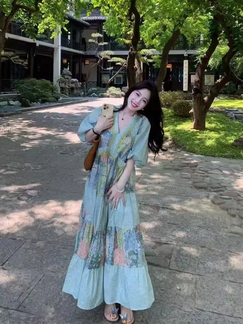 M2901法式波西米亚绿色V领连衣裙女夏季旅游度假风长裙子