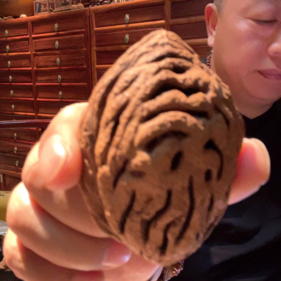 朴***润把件文玩核桃嘎嘎嘎嘎