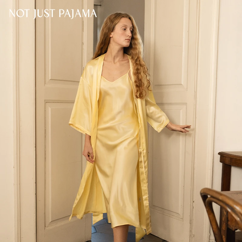 Not Just Pajama Timeless经典系列撞色包边22姆米真丝晨袍