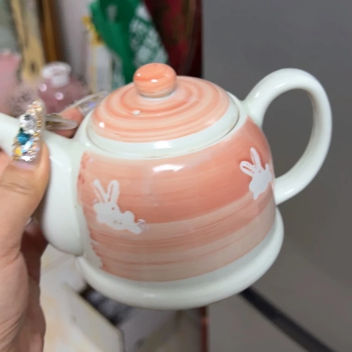 盖碗瓷器直播放漏中