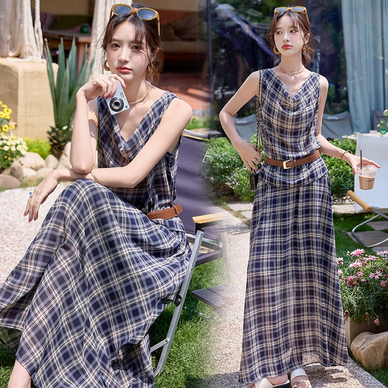 法式复古格纹荡领无袖吊带背心套装女夏季设计感高腰半身裙两件套
