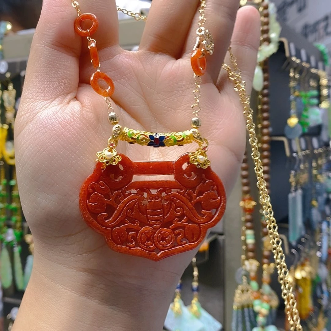 未镶嵌翡翠耳饰翡翠