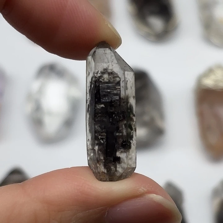 颈饰未镶嵌水晶糖心闪灵钻